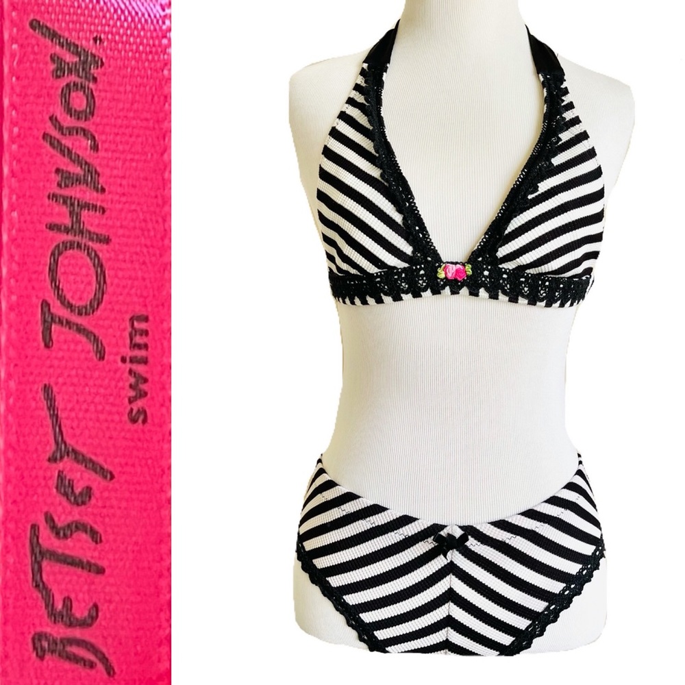 Betsey Johnson Textured Stripe 2pc Swimsuit Set S